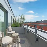 Scala With Parking By Lion Apartamento