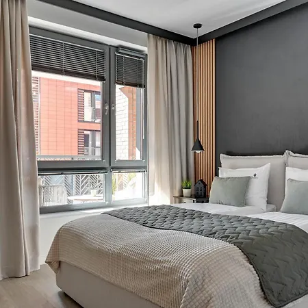 Old Town Scala H With Parking By Lion * Gdańsk