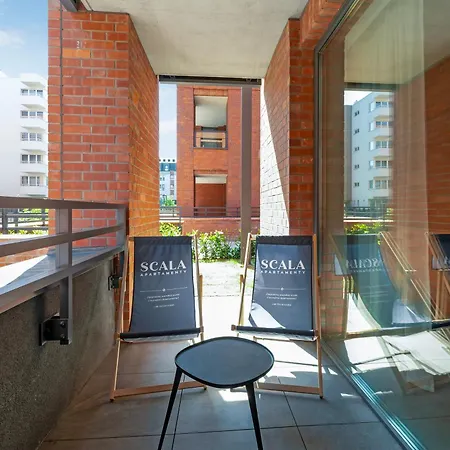 Scala 60h Center Premium With Parking By Lion Daire *