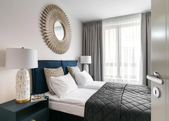 Old Town Scala H With Parking By Lion *