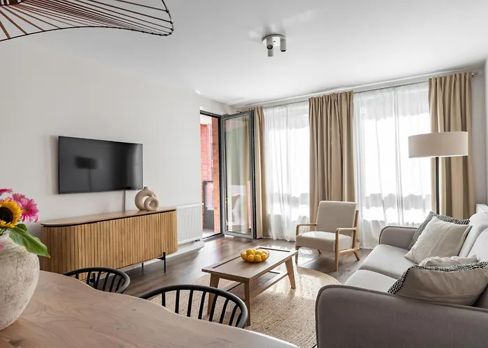 Old Town Scala H With Parking By Lion 그단스크