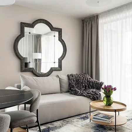 Old Town Scala H With Parking By Lion グダニスク