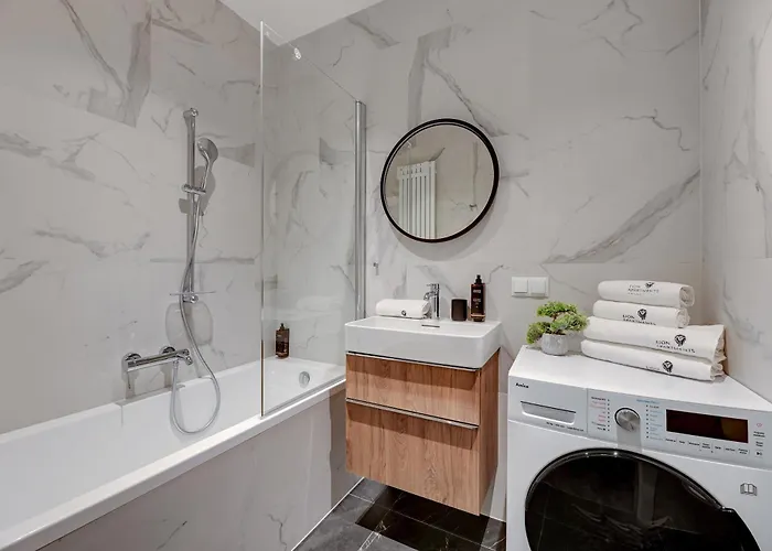 Apartman Old Town Scala H With Parking By Lion *