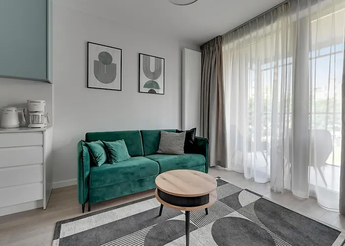 Old Town Scala H With Parking By Lion